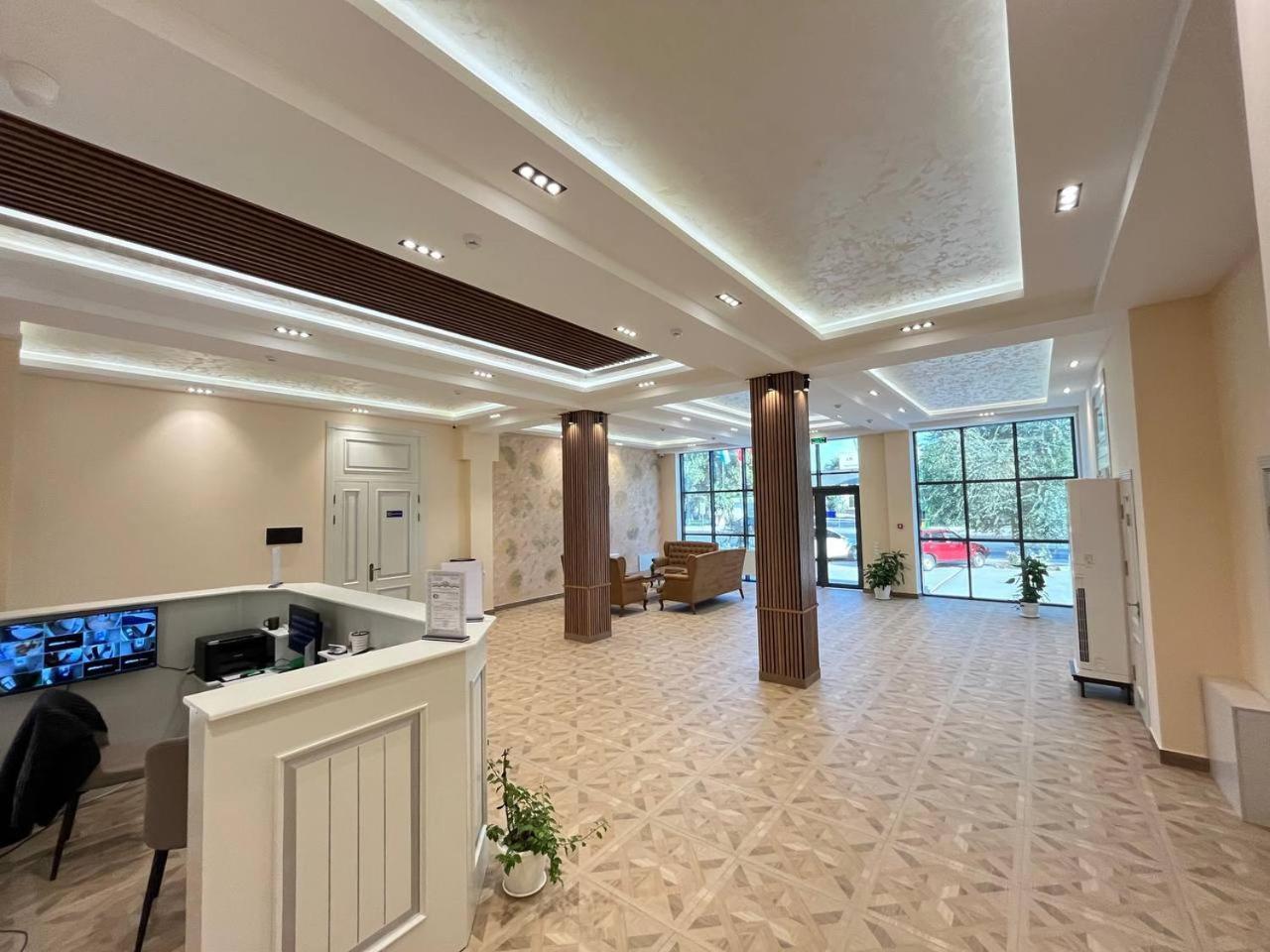 Aks Hotel Tashkent Ngoại thất bức ảnh